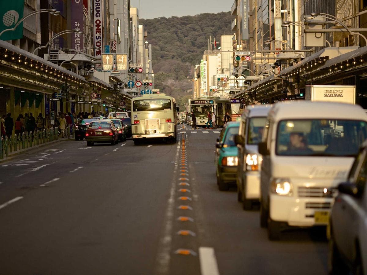 Tesneni Handcrafted 298 detail